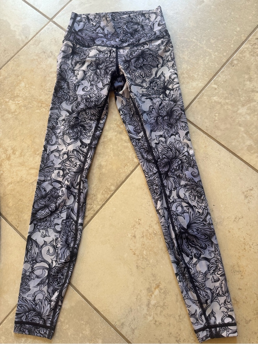 Lululemon Peony Wunder Under Hi-Rise Tight 28 4